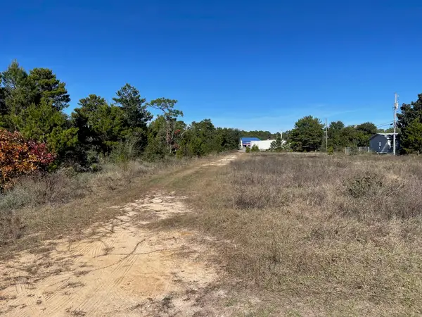 2011 Blankenship Road, Navarre, FL 32566