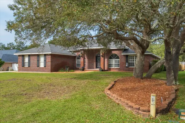 2575 2nd Court, Navarre, FL 32566