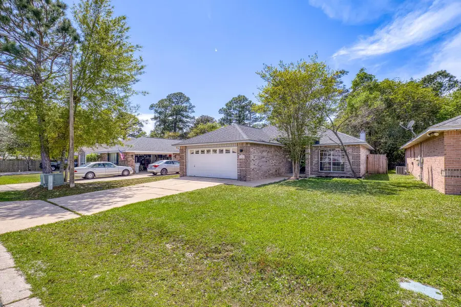 1756 Ivalea Circle, Navarre, FL 32566 - #3