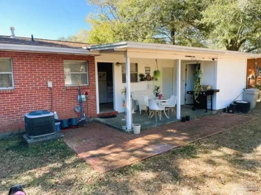 1165 Webster Dr, Pensacola, FL 32505 - #3