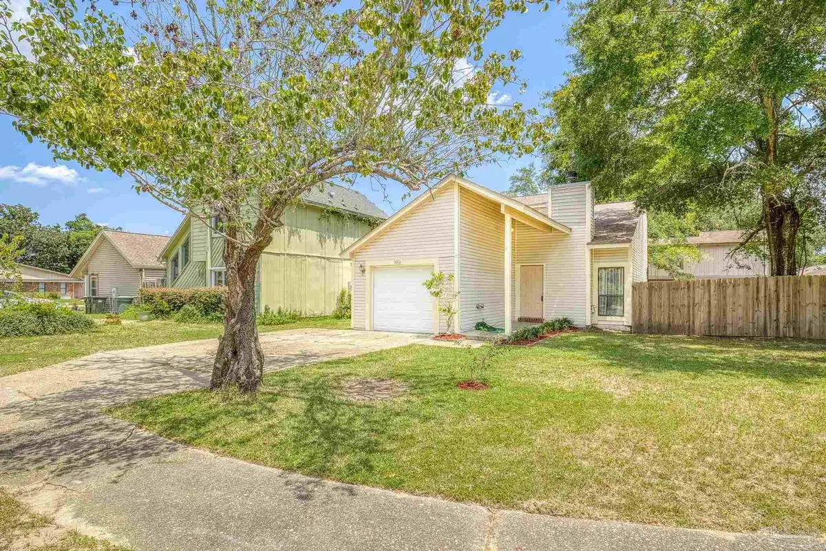 3010 Cedarwood Village Ln, Pensacola, FL 32514 - Image #1