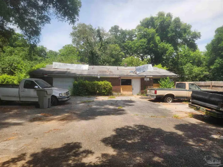 616 Massachusetts Ave, Pensacola, FL 32505 - #2