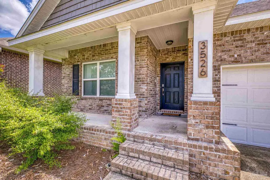 3526 Whitetail Ln, Pensacola, FL 32526 - Image #2