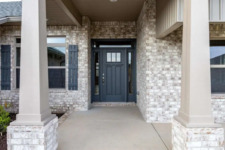 5146 Emmaline Ln, Milton, FL 32570 - Image #2