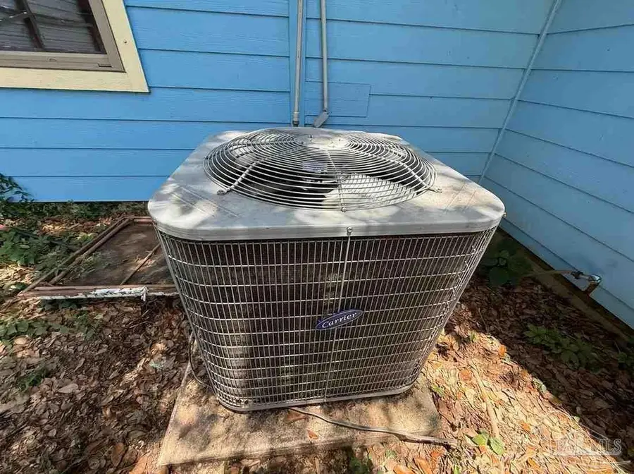 215 Hermey Ave, Pensacola, FL 32507 - #3