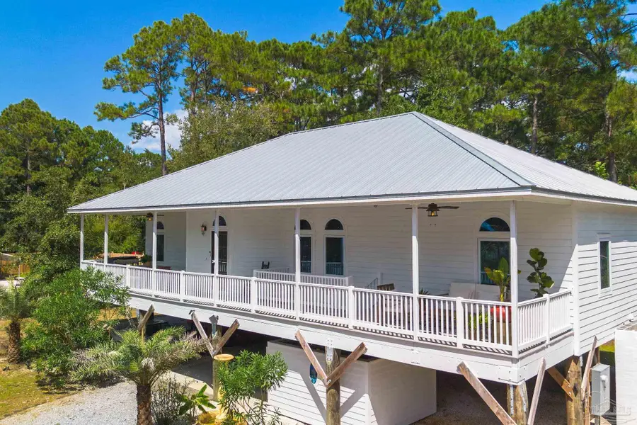 88 S 3rd St, Santa Rosa Beach, FL 32459 - Image #2