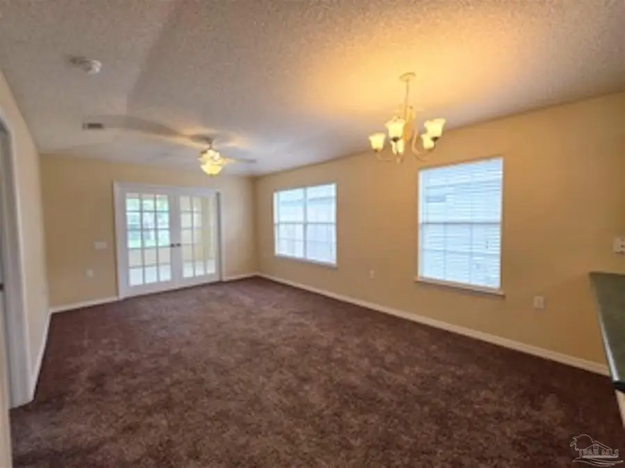 3086 Flintlock Dr, Pensacola, FL 32526 - Image #2