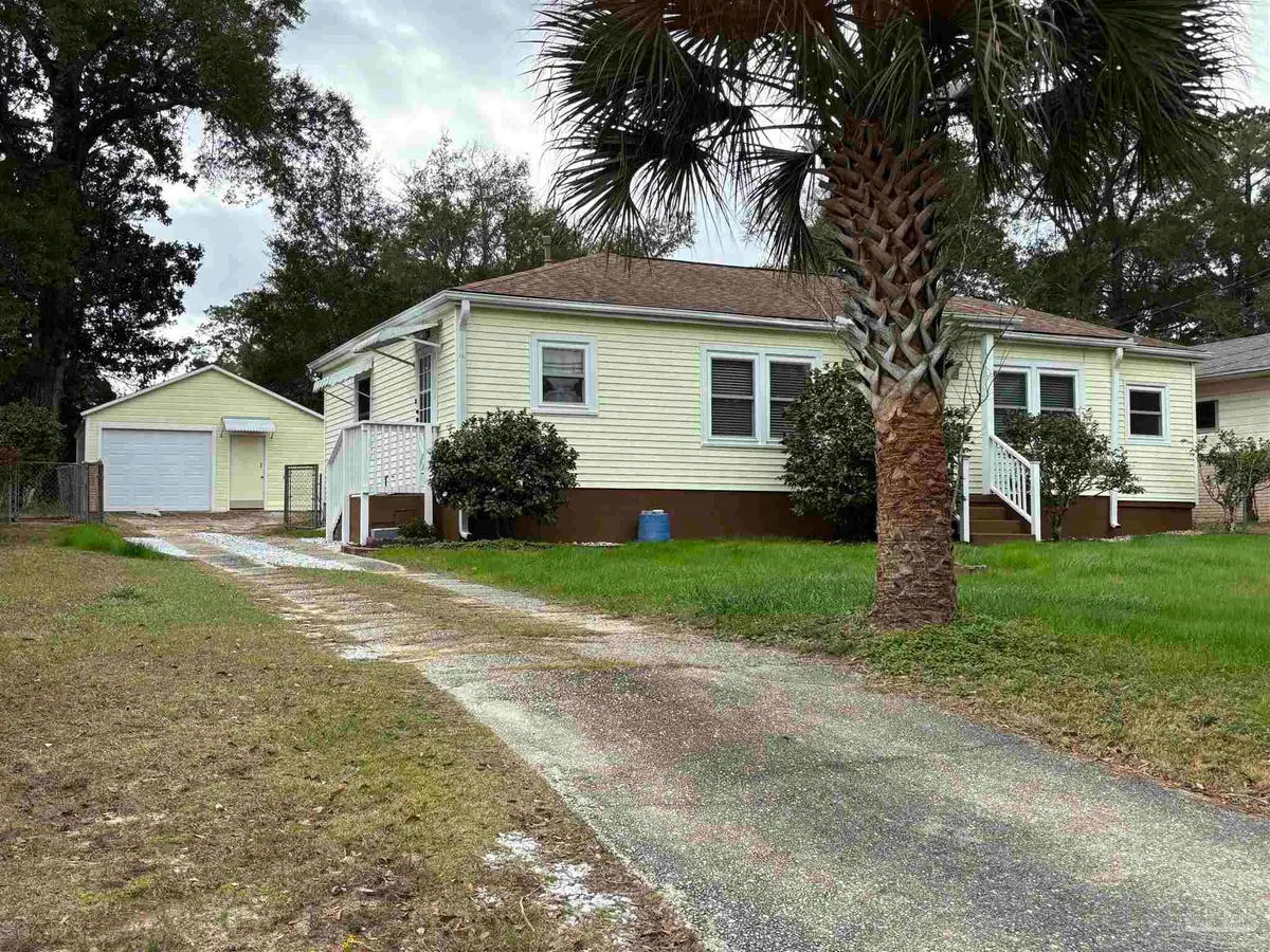 1641 E Maura St, Pensacola, FL 32503 - #1