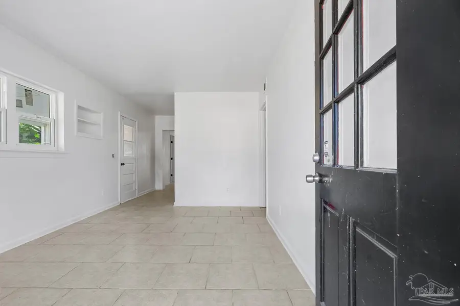 15 Janet St, Pensacola, FL 32506 - Image #3