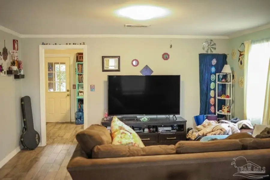 6767 Margaret St, Milton, FL 32570 - Image #3