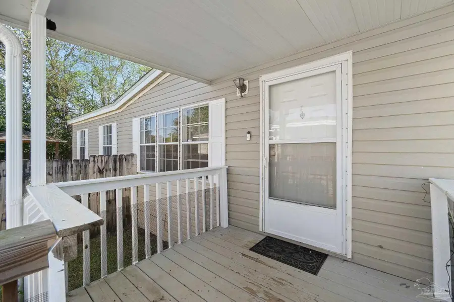 6290 Footprint Dr, Pensacola, FL 32526 - Image #3