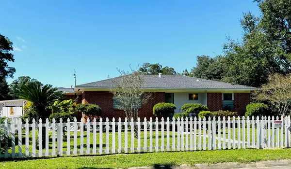 801 N 57th Ave, Pensacola, FL 32506