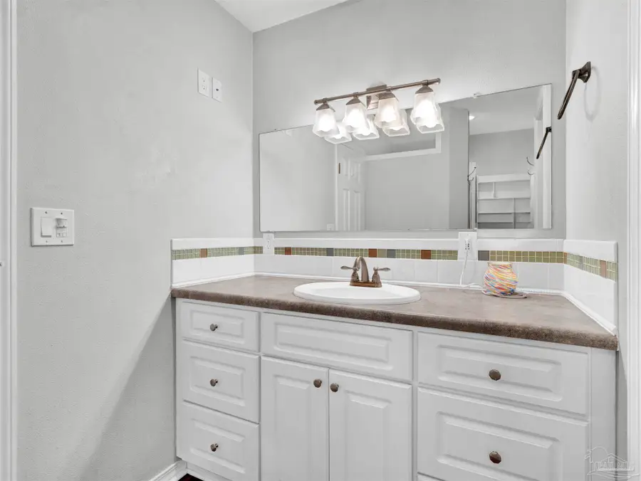 111 Euclid St, Pensacola, FL 32503 - Image #3