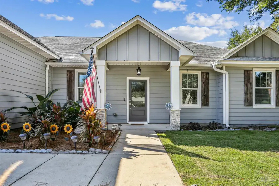 1469 Sanibel Ln, Gulf Breeze, FL 32563 - Image #2