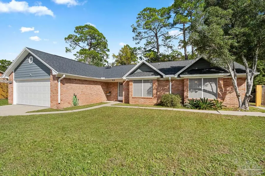 2004 Coral St, Pensacola, FL 32506 - Image #2