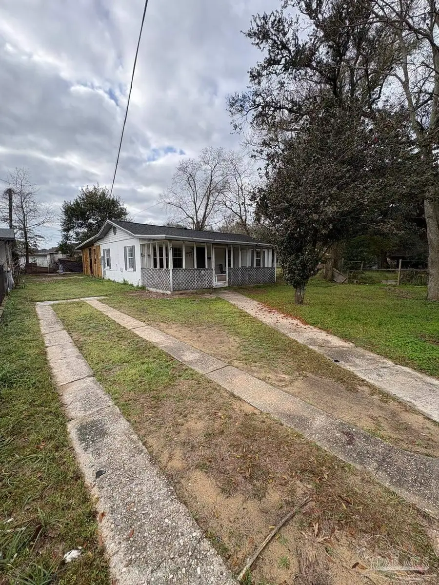 3703 W Theresa St, Pensacola, FL 32505 - #2