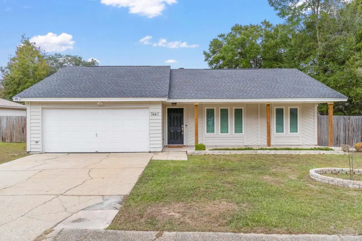 7467 Baywoods Ln, Pensacola, FL 32504 - Image #1