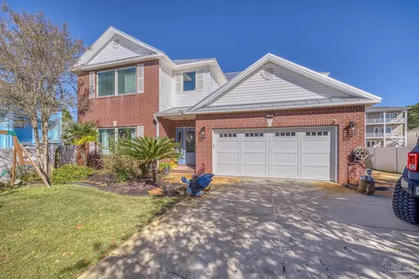 1698 College Pkwy, Gulf Breeze, FL 32563