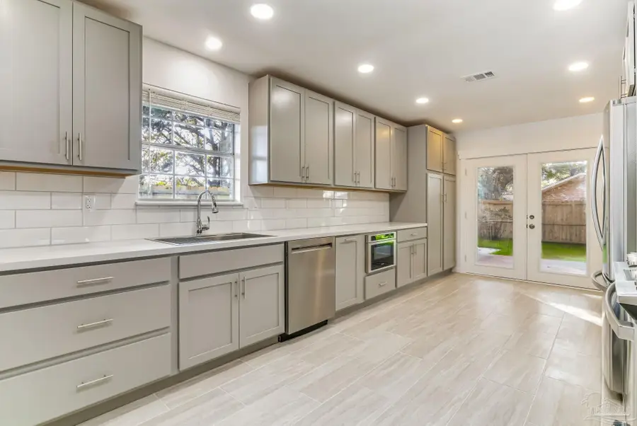 319 N 57th Ave, Pensacola, FL 32506 - Image #3