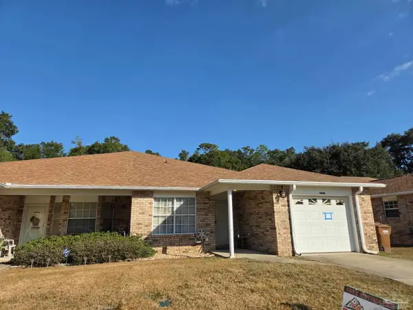 6886 Kapok Dr, Milton, FL 32583