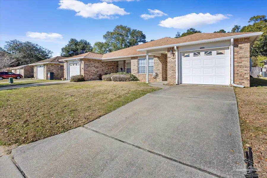 6886 Kapok Dr, Milton, FL 32583 - Image #2