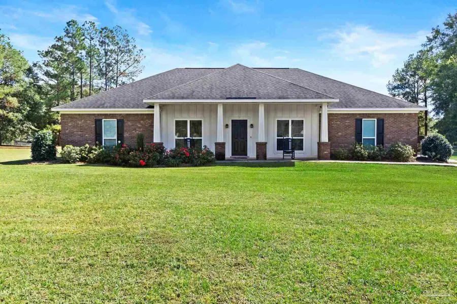 77 Emmy Ln, Flomaton, AL 36441 - Image #2