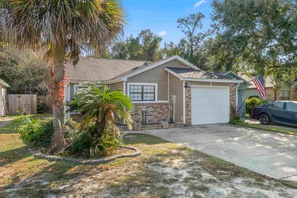 6324 Langley Place Rd, Pensacola, FL 32504