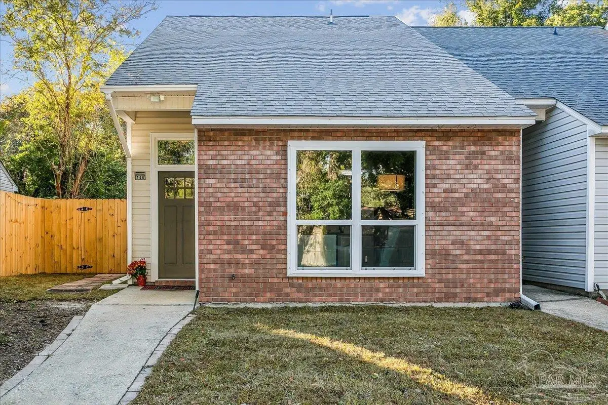 148 Stearns St, Gulf Breeze, FL 32561 - Image #1