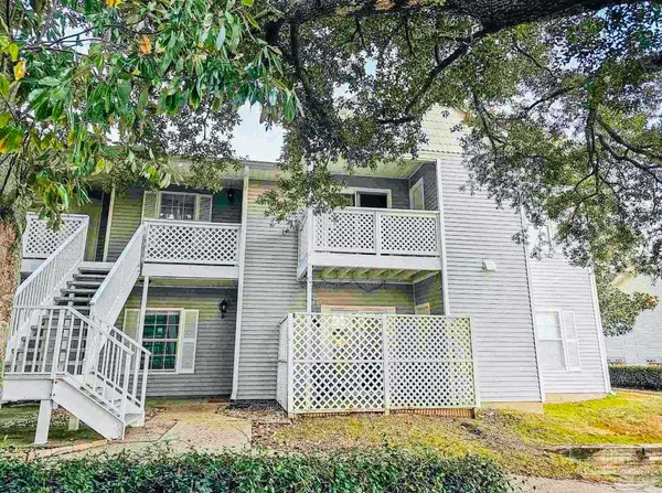 601 E Burgess #D6, Pensacola, FL 32504