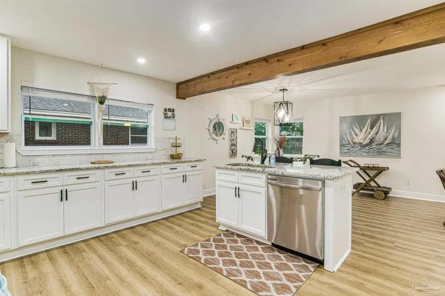 814 W Gonzalez St, Pensacola, FL 32501 - Image #2