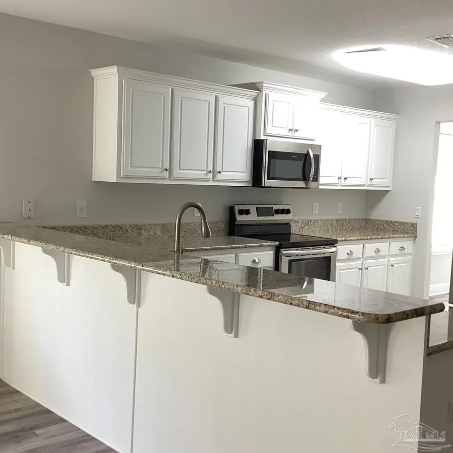 4097 Hazelhurst Dr, Pace, FL 32571 - Image #3