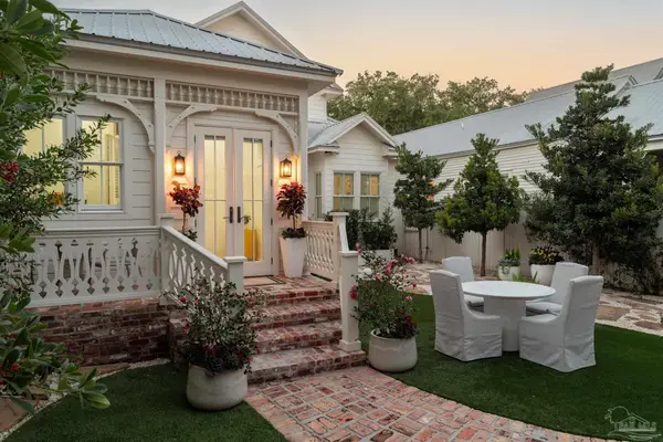 433 E Zarragossa St, Pensacola, FL 32502