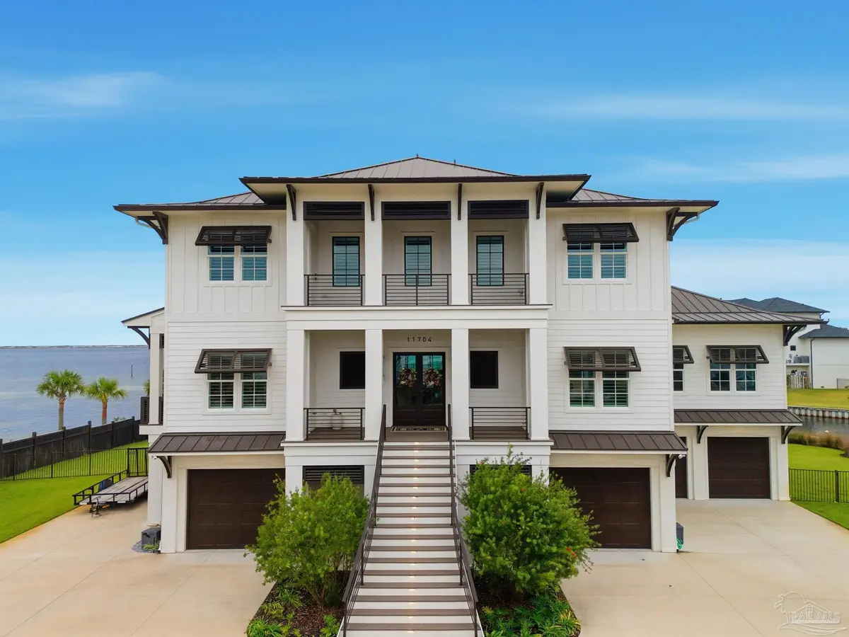 11704 Chanticleer Ct, Pensacola, FL 32507 - Image #1