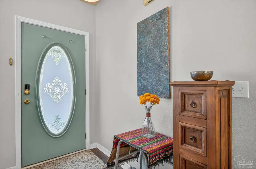 6151 Ashton Woods Cir, Milton, FL 32570 - Image #3