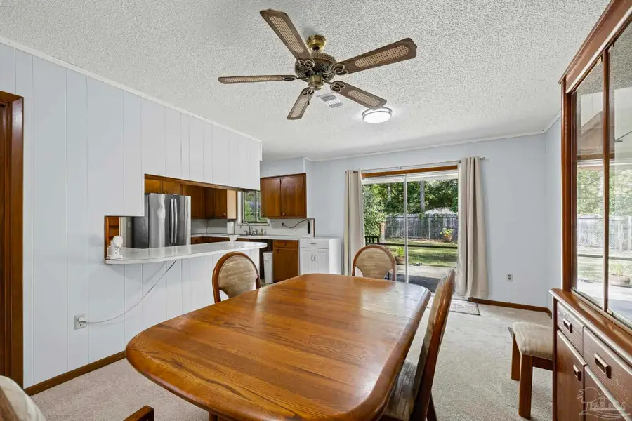 261 Briarwood Cir, Fort Walton Beach, FL 32548 - Image #3