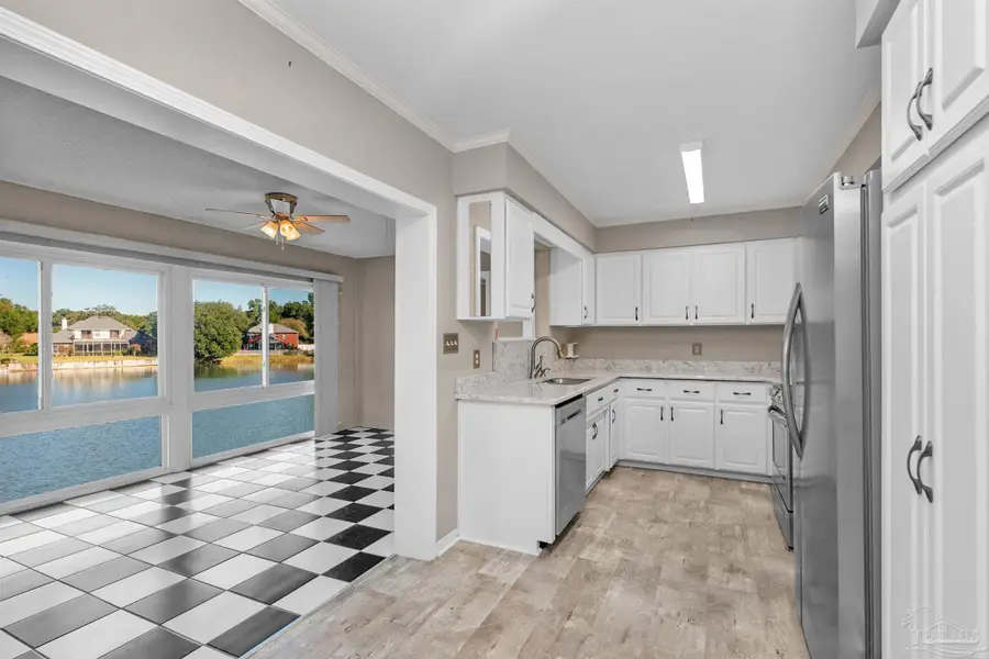 333 S 61st Ave #8, Pensacola, FL 32506 - Image #3