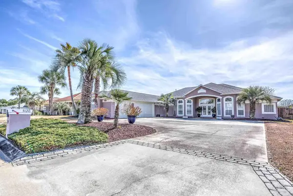 5120 Chandelle Dr, Pensacola, FL 32507