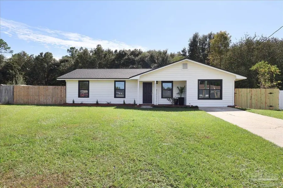 6421 Meadow Field Cir, Pensacola, FL 32526 - Image #2