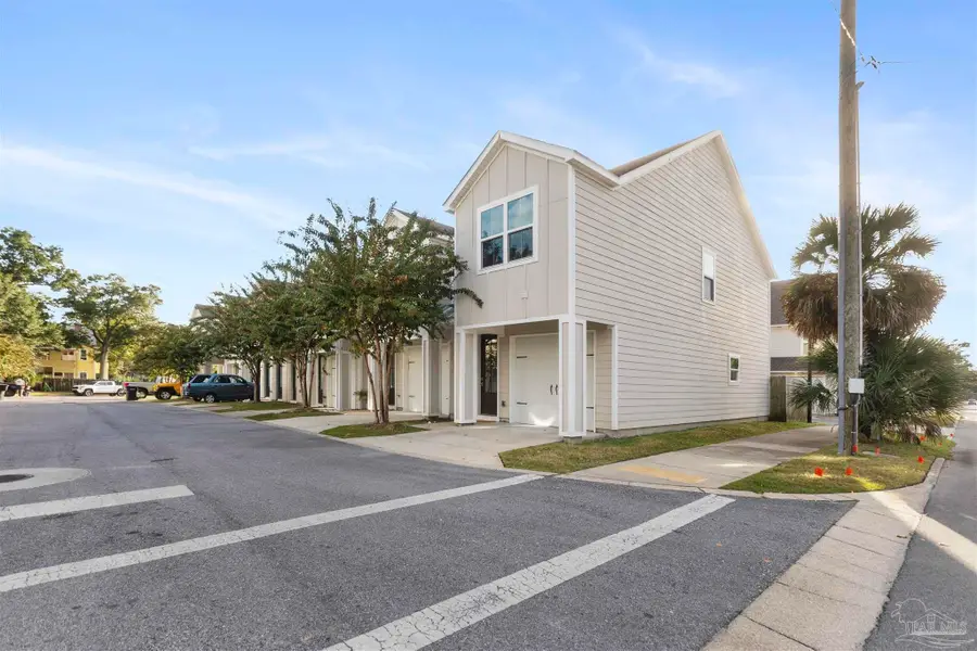 291 Junction Ave, Pensacola, FL 32502 - Image #2
