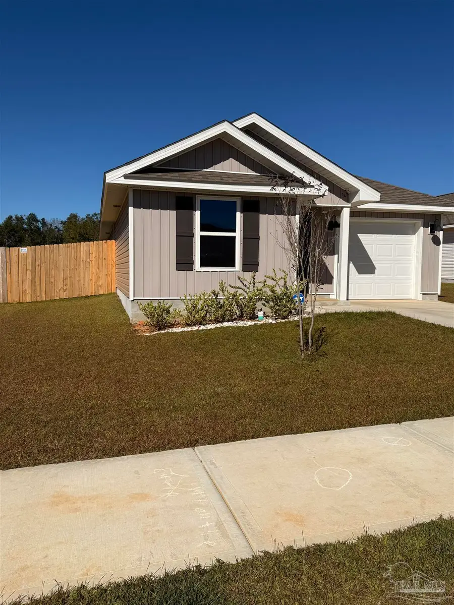 8 Spoonbill Rd, Cantonment, FL 32533 - Image #2