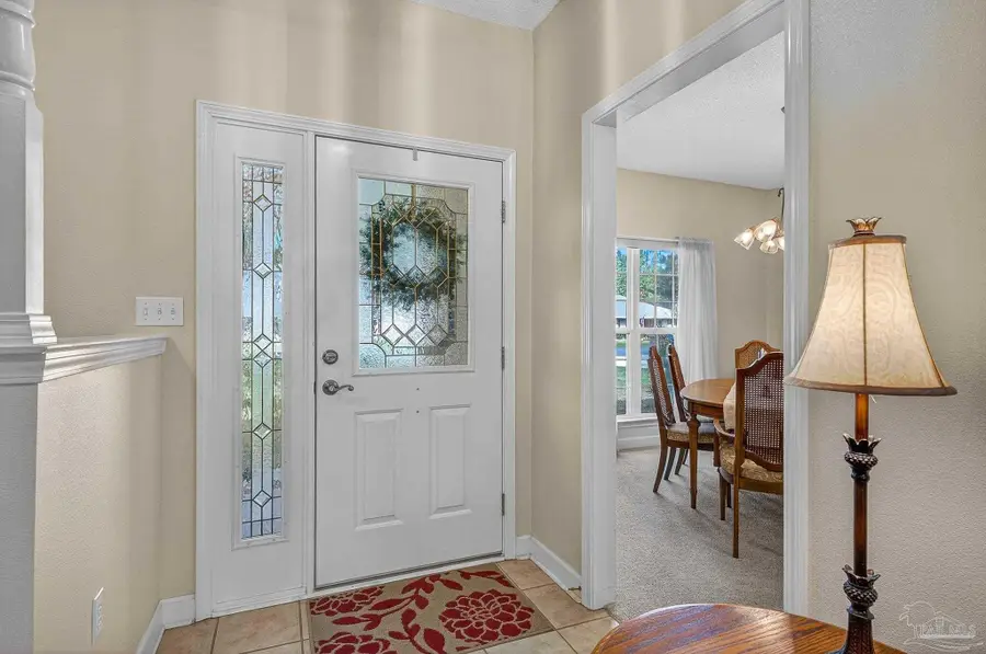 5685 Nicklaus Ln, Milton, FL 32570 - Image #3