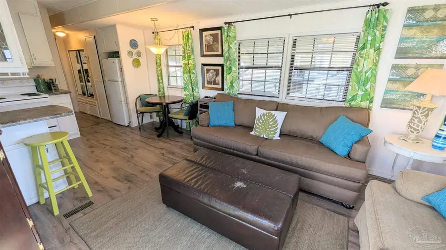 81 Horn Dr, Lillian, AL 36549 - Image #3