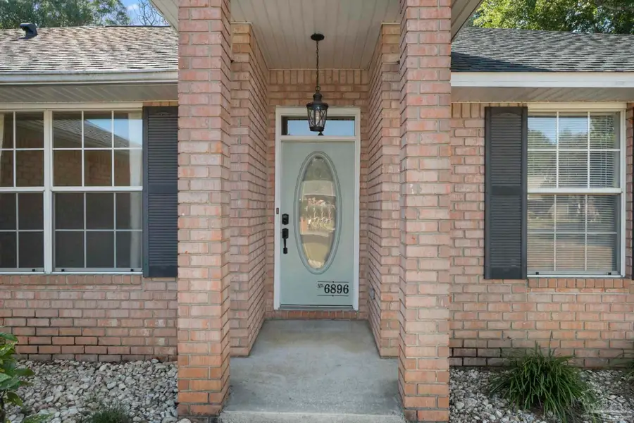 6896 Cedar Ridge Cir, Milton, FL 32570 - Image #2