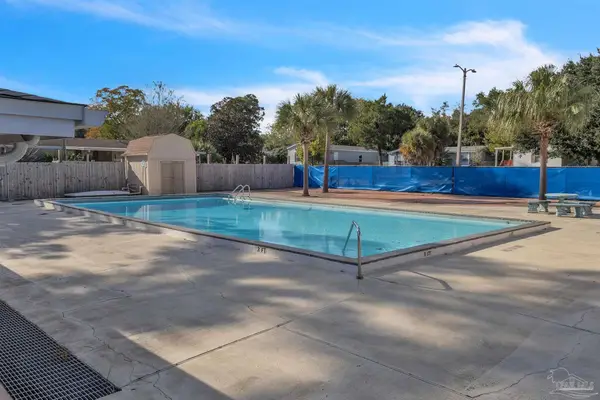 8592 Alvarado Calzada, Pensacola, FL 32507