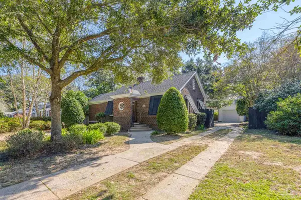 1809 E Maxwell St, Pensacola, FL 32503