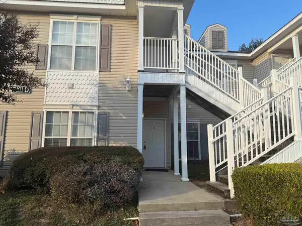 7101 Joy St #D3, Pensacola, FL 32504