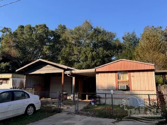 5449 Wales Ave, Pensacola, FL 32526 - Image #2