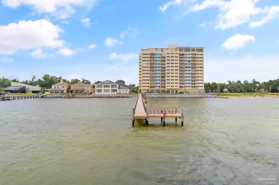 825 Bayshore Dr #700, Pensacola, FL 32507 - Image #2