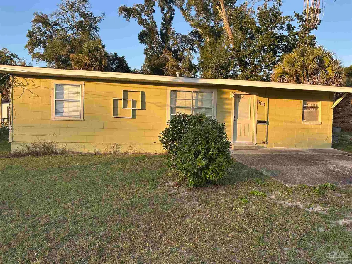 660 W Lloyd St, Pensacola, FL 32501 - Image #1