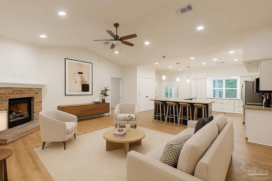 16300 Innerarity Pt Rd, Pensacola, FL 32507 - Image #2